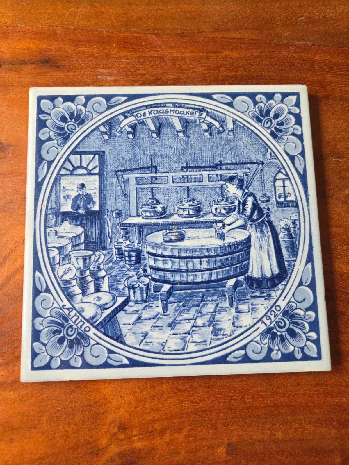 Blauwe tegel 'De Kaasmaakerij' - Anno 1920, Ophalen of Verzenden
