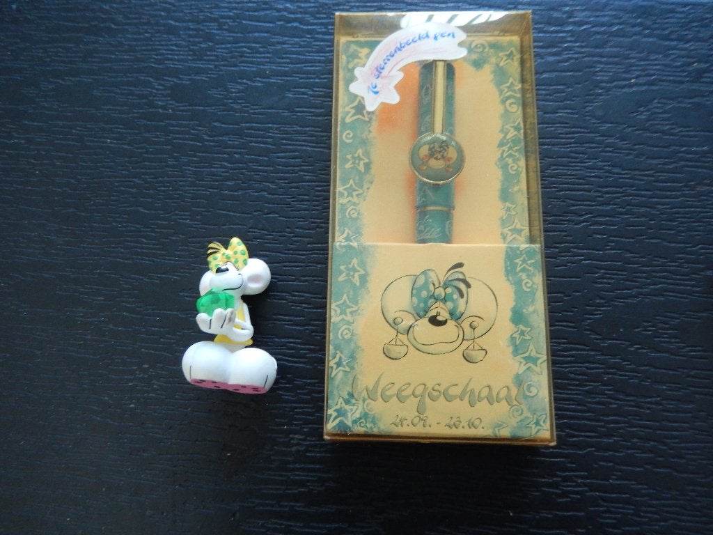 Diddle poppetje met pen(zgan), Ophalen of Verzenden, Zo goed als nieuw, Knuffel
