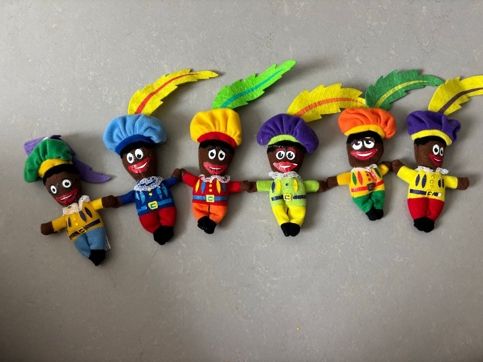 Set van 6 Magneet-Pieten Knuffeltjes - Sinterklaas, Ophalen of Verzenden