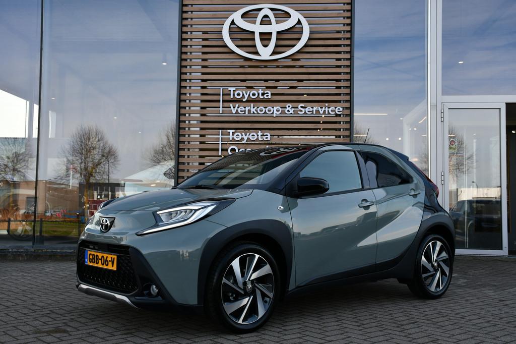 Toyota Aygo X 1.0 VVT-i MT Envy 72pk | Groot scherm | LED-ko, Auto's, Toyota, Stof, Gebruikt, 4 stoelen, Origineel Nederlands