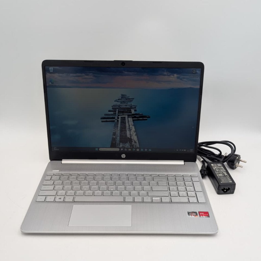 HP 15S-eq2730ND AMD Ryzen 5 5500U 512Gb 16Gb RAM, HP, Zo goed als nieuw, Support@hp.com, 1501 Page Mill Road
Palo Alto, CA 94304
USA