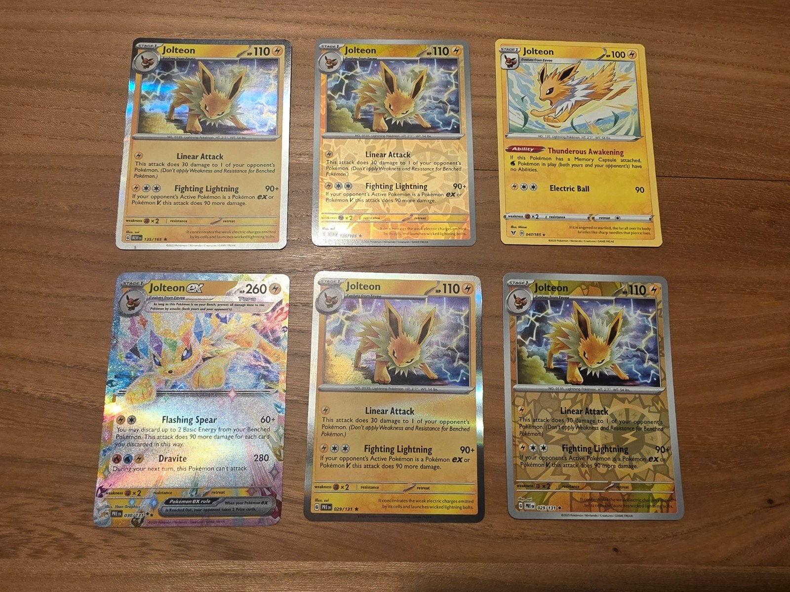 Jolteon pokemonkaarten set, Ophalen of Verzenden, Meerdere kaarten