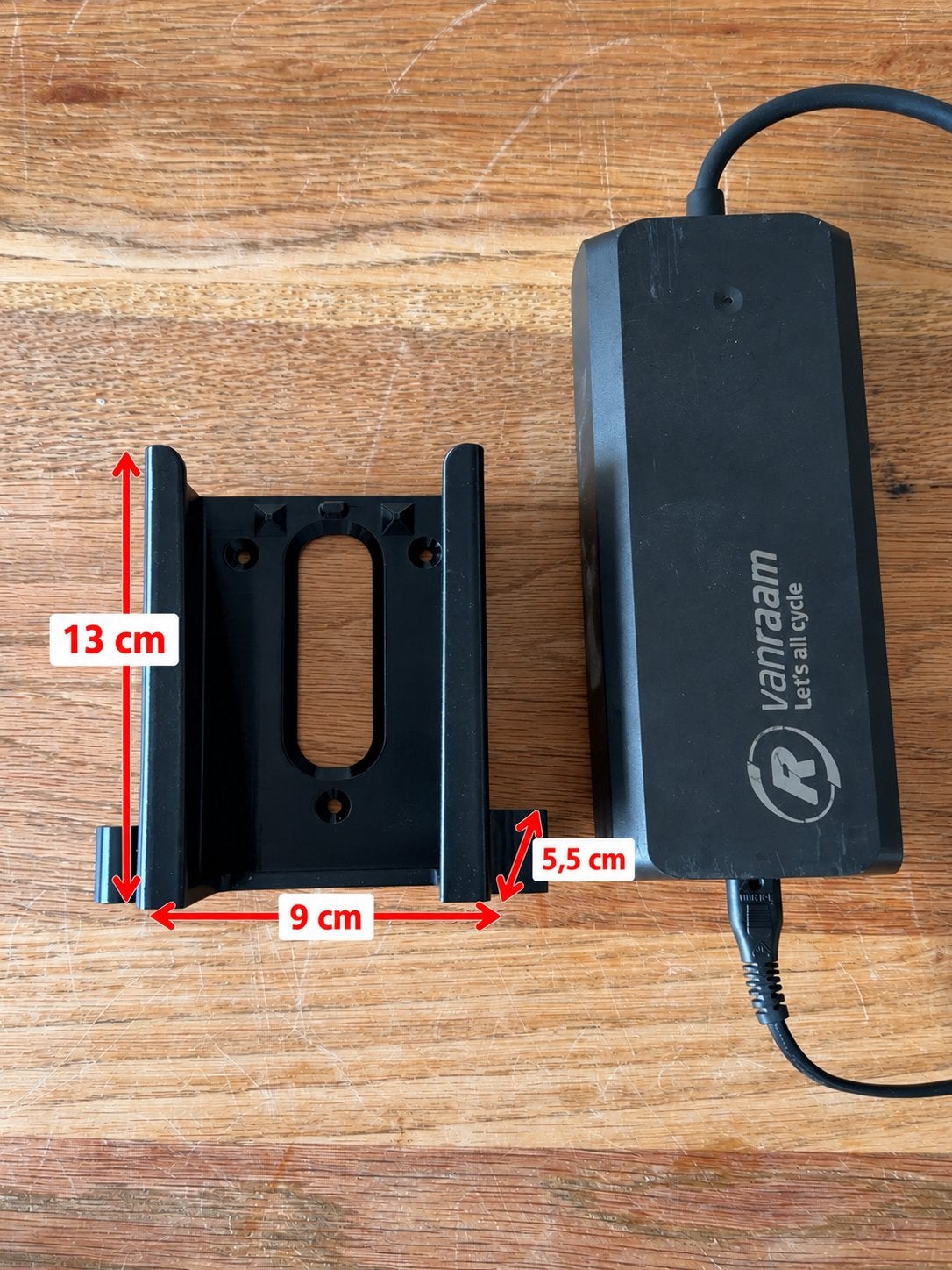 3D geprinte houder voor Van Raam acculader, Nieuw