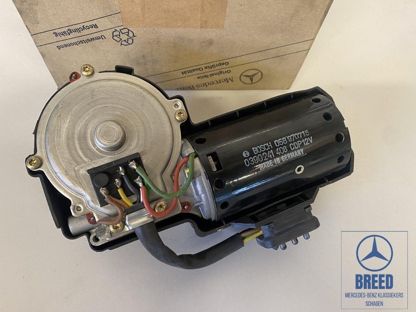 NOS ruitenwissermotor voor Mercedes-Benz W201, -, Nieuw, Ophalen of Verzenden, -