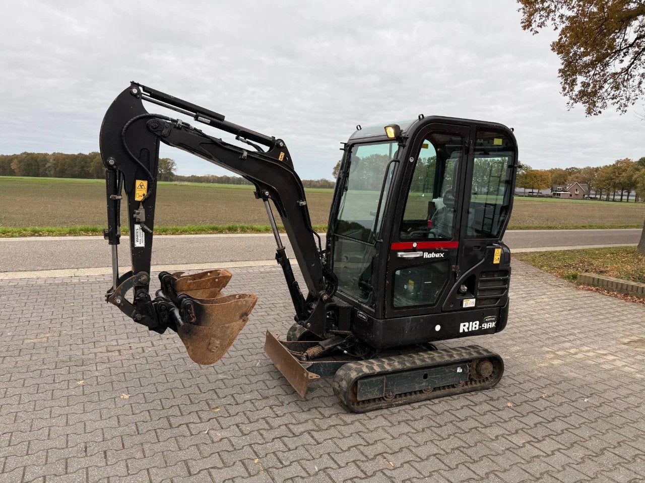 Hyundai Robex 18-9AK minigraver (bj 2022), Graafmachine