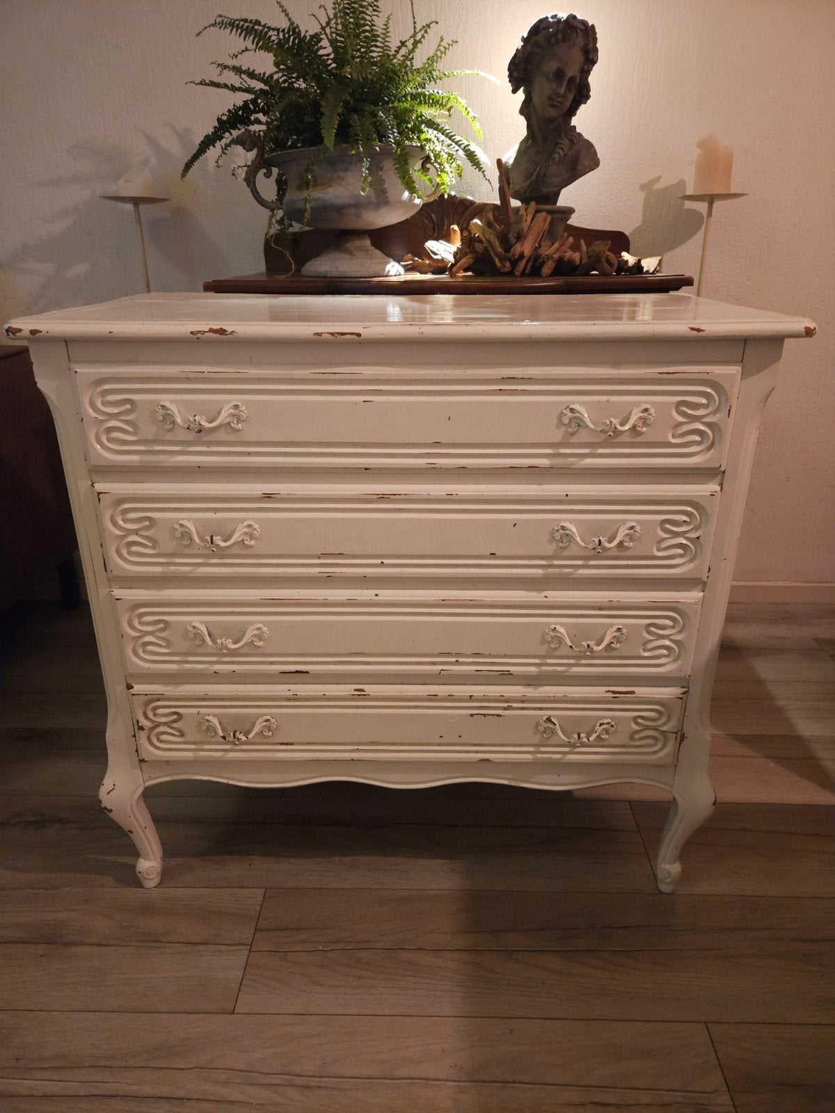 Brocante ladekastje, Ophalen