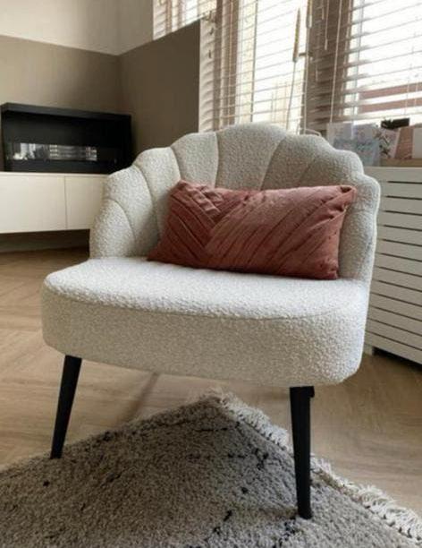 Karwei Fauteuil Vivienne Bouclé Crème - Zo goed als nieuw, Huis en Inrichting, Fauteuils, Ophalen, 75 tot 100 cm, Zo goed als nieuw