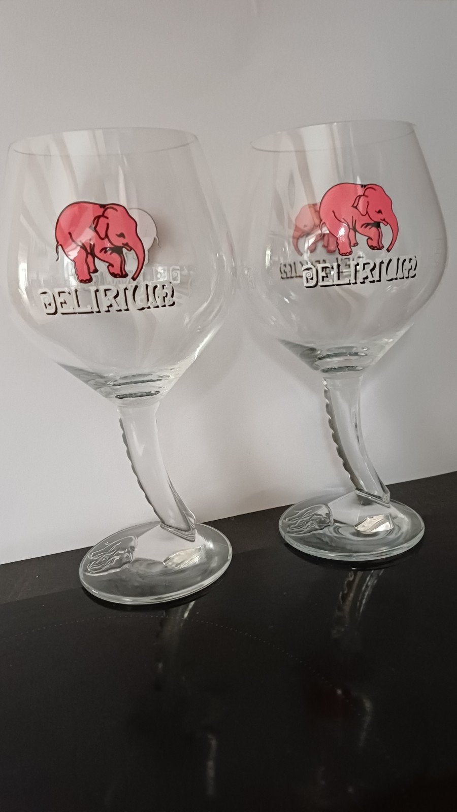 2x Delirium Tremens Bierglas op Gedraaide Voet - 0,33L/0,5L, Verzamelen, Ophalen of Verzenden, Nieuw