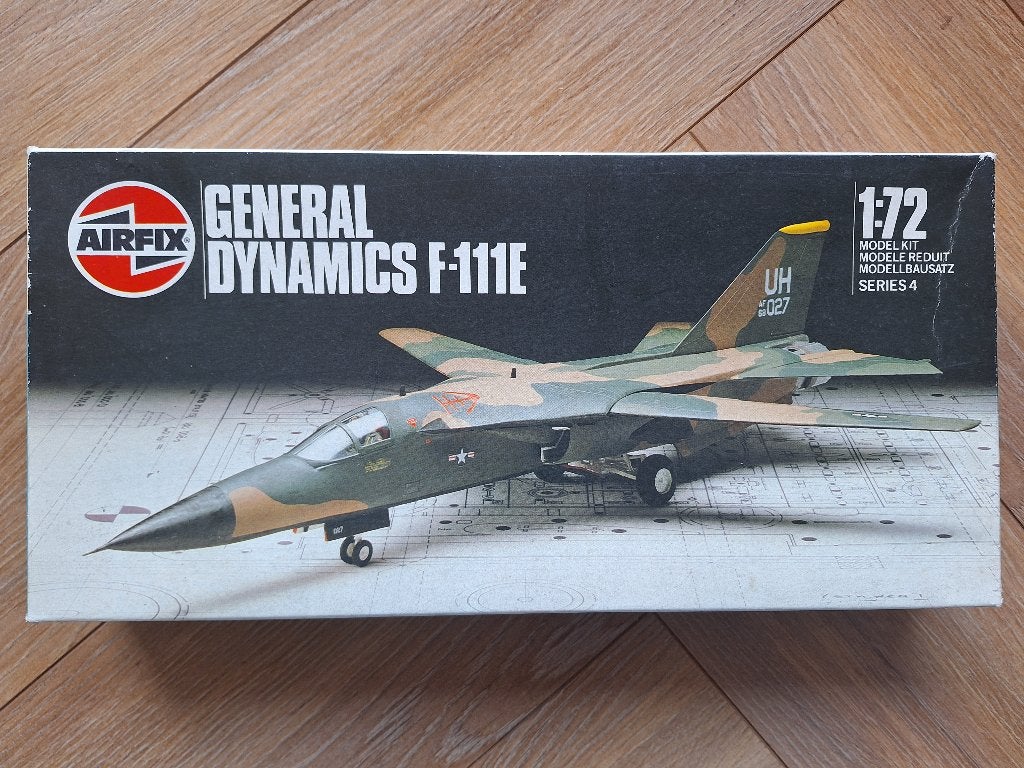 1:72 1/72 Airfix General Dynamics F-111E, Hobby en Vrije tijd, Modelbouw | Vliegtuigen en Helikopters, Overige merken, 1:72 tot 1:144