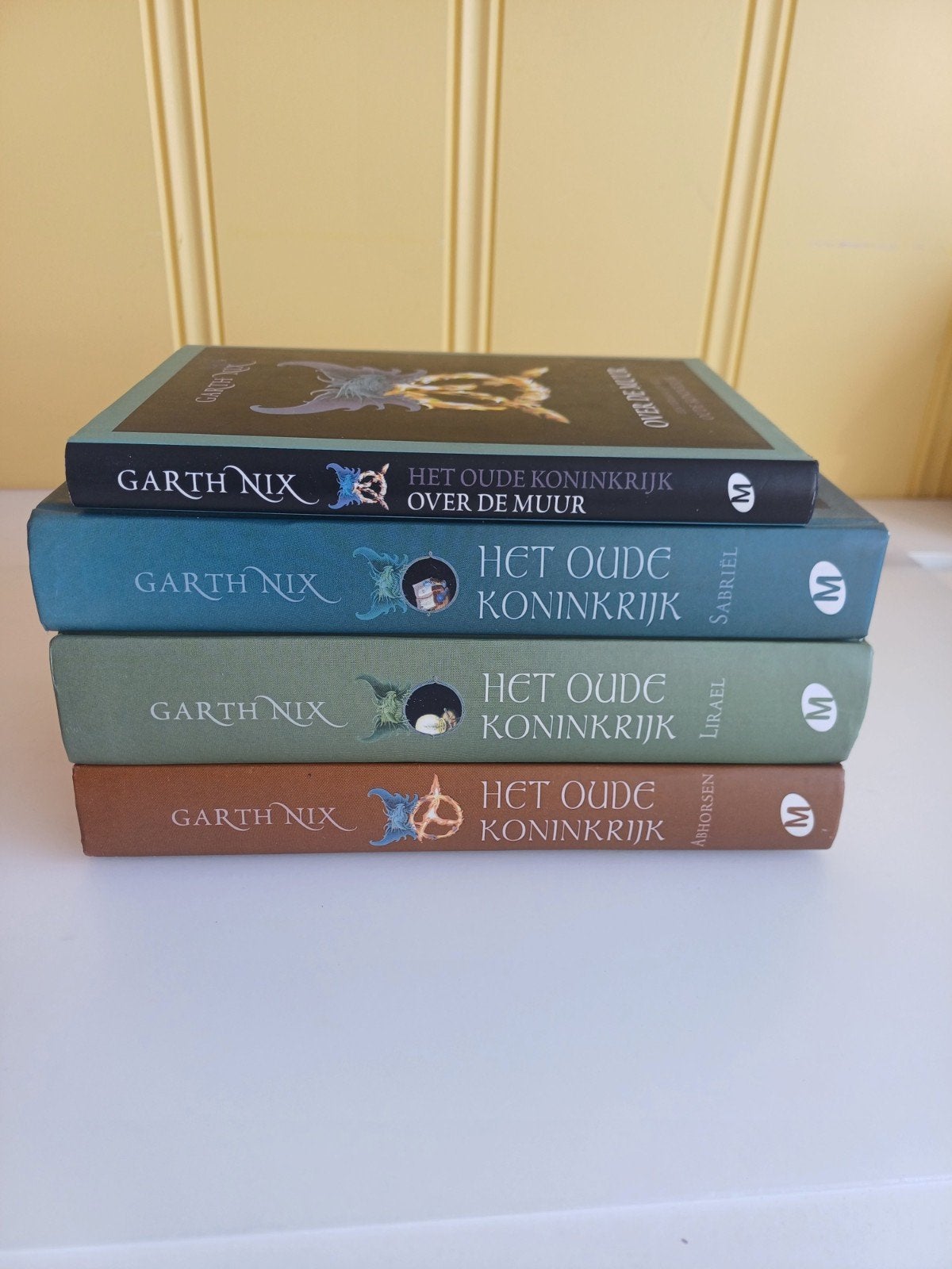 Het oude koninkrijk, trilogie, Ophalen of Verzenden, Zo goed als nieuw, Garth Nix