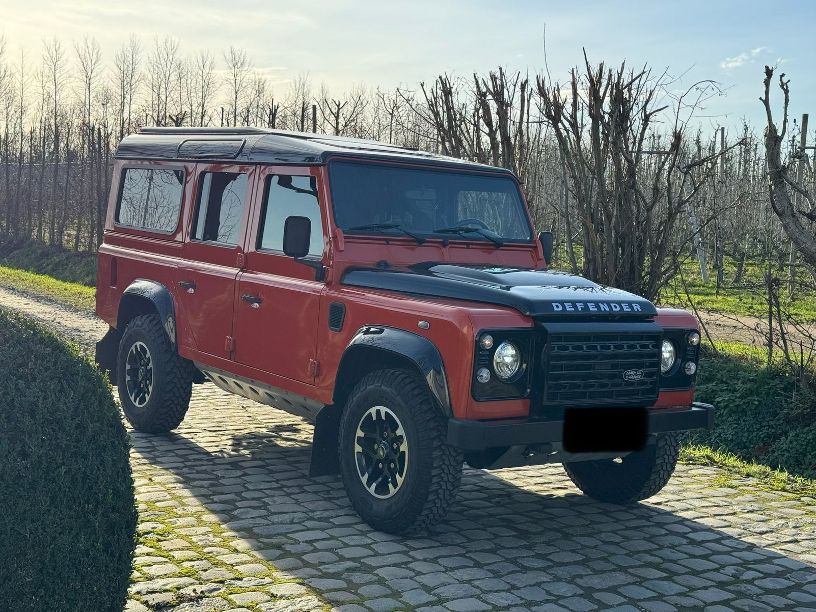 2017 Land Rover Defender 110 2.2 Adventure, Auto's, Zwart, Leder en Stof, 122 pk, Defender