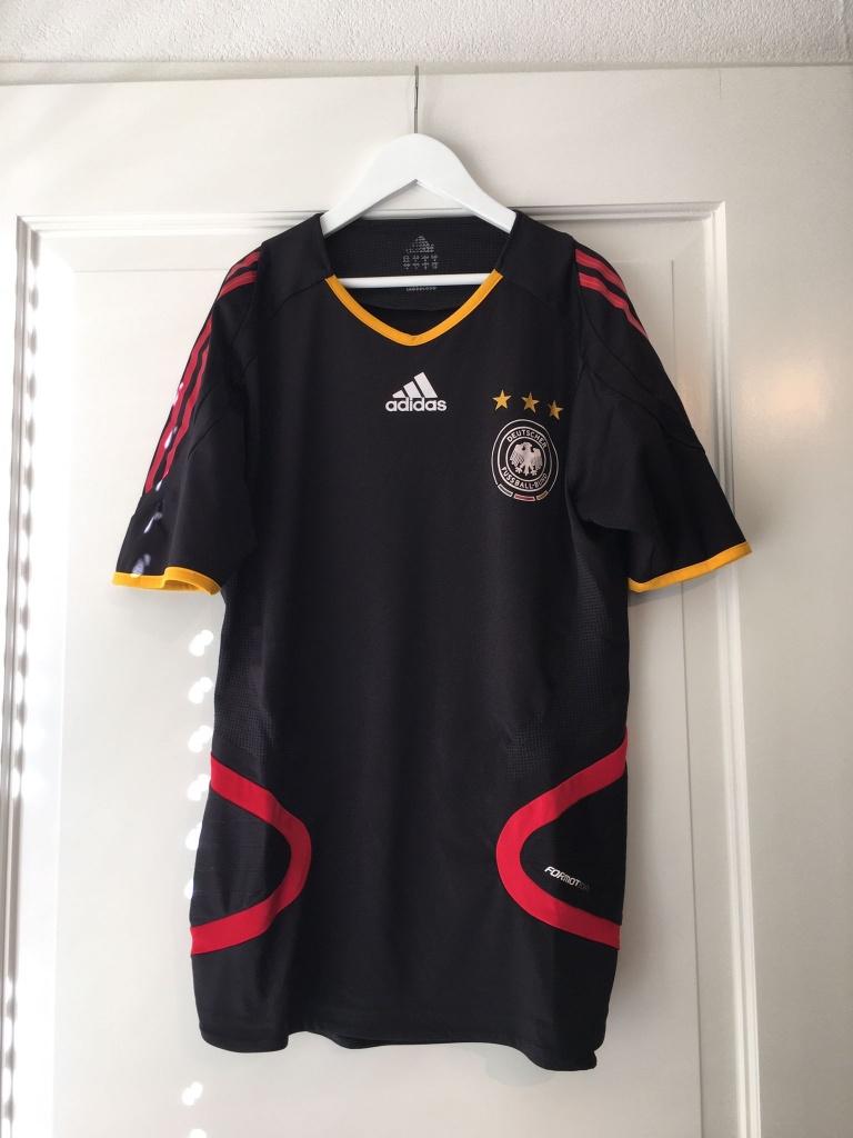 #176-014 Voetbalshirt Duitsland te koop! Maat 176, Sport en Fitness, Voetbal, Zo goed als nieuw, Shirt, Maat XS of kleiner, Verzenden