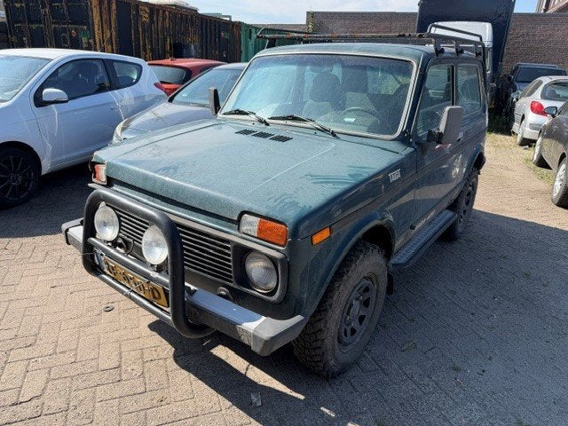 Lada Niva 1.7i MIENTJE ! 2x lade niva 2009/2017, Auto's, Lada, 400 kg, 11 km/l, Bedrijf, Vierwielaandrijving