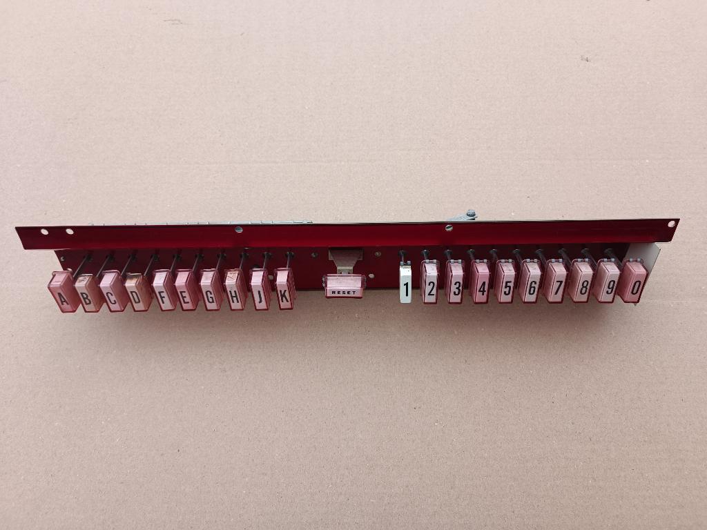 Toetsenbord/ parts !! Wurlitzer 1050 (1973) jukebox, Verzamelen, Automaten | Jukeboxen, Verzenden, Gebruikt, 1950 tot 1960, Seeburg
