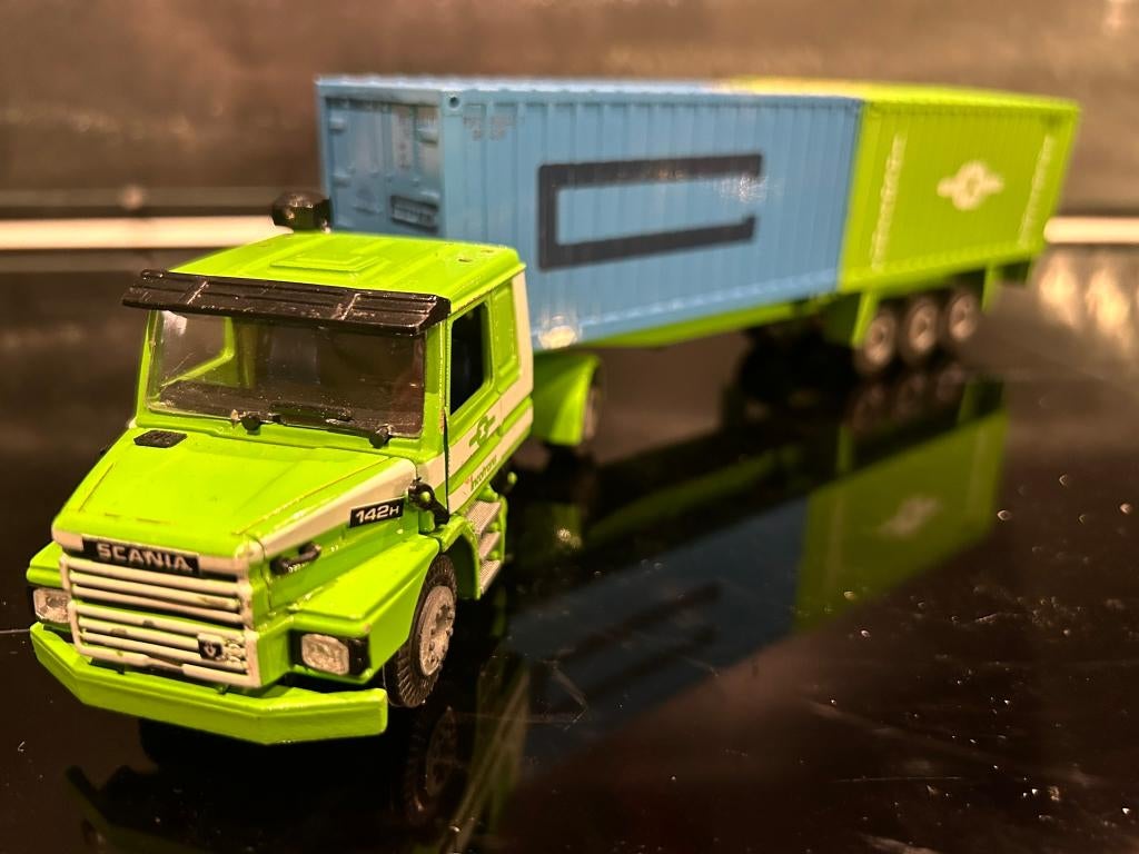 Diverse auto's Tekno 8 zie foto's, Ophalen of Verzenden, Zo goed als nieuw, Bus of Vrachtwagen, Tekno