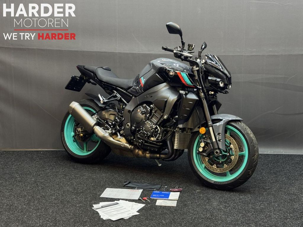 YAMAHA MT 10/NIEUWSTAAT/OPTIES/GOEDKOOPSTE NL/GARANTIE, Motoren, 4 cilinders, Motorrijbewijs A, Bedrijf, Onbekend