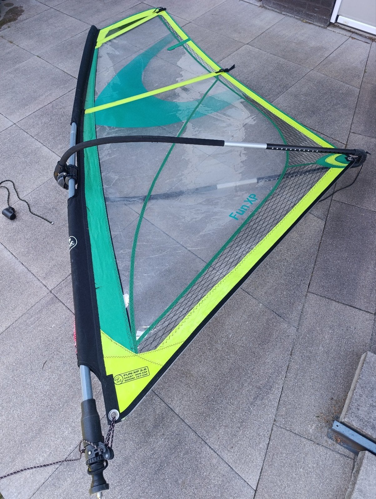 Windsurf kinderzeil Fun XP 3.6 compleet met giek en mast, Watersport en Boten, Gebruikt, 3.5 tot 5 m², Ophalen, Overige merken