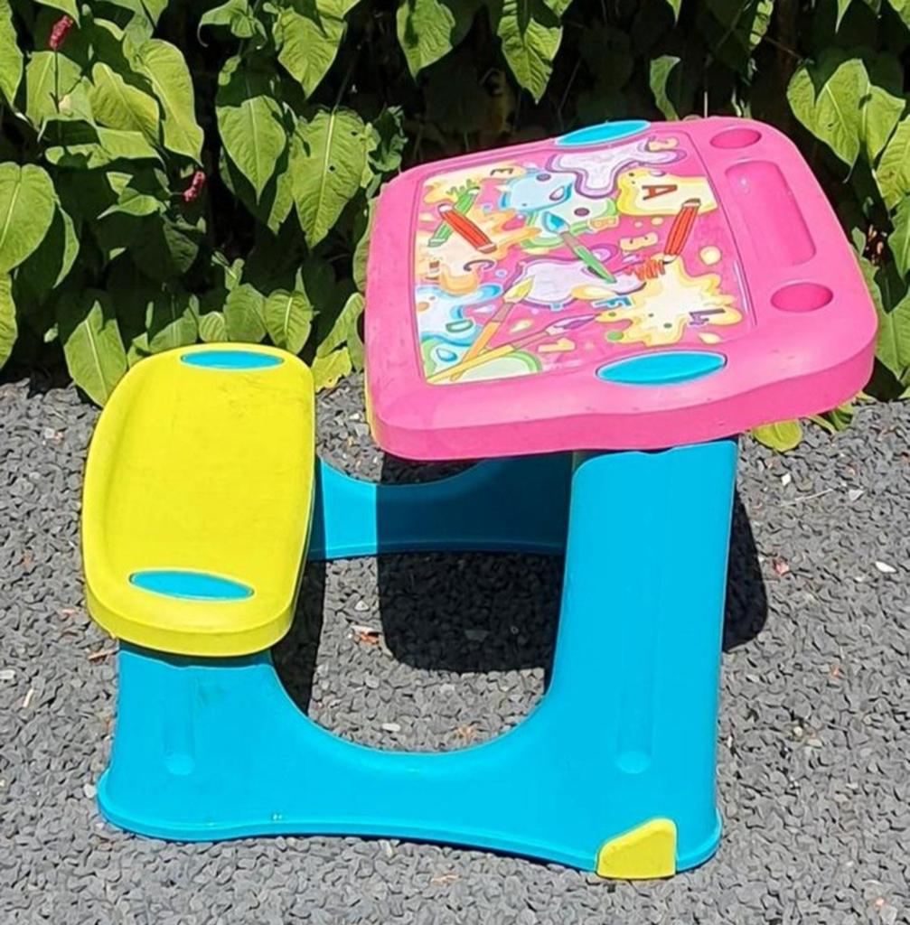 Kinder/peuter bureau tekentafel smoby, kunstof met lade., Ophalen, Gebruikt, Overige typen