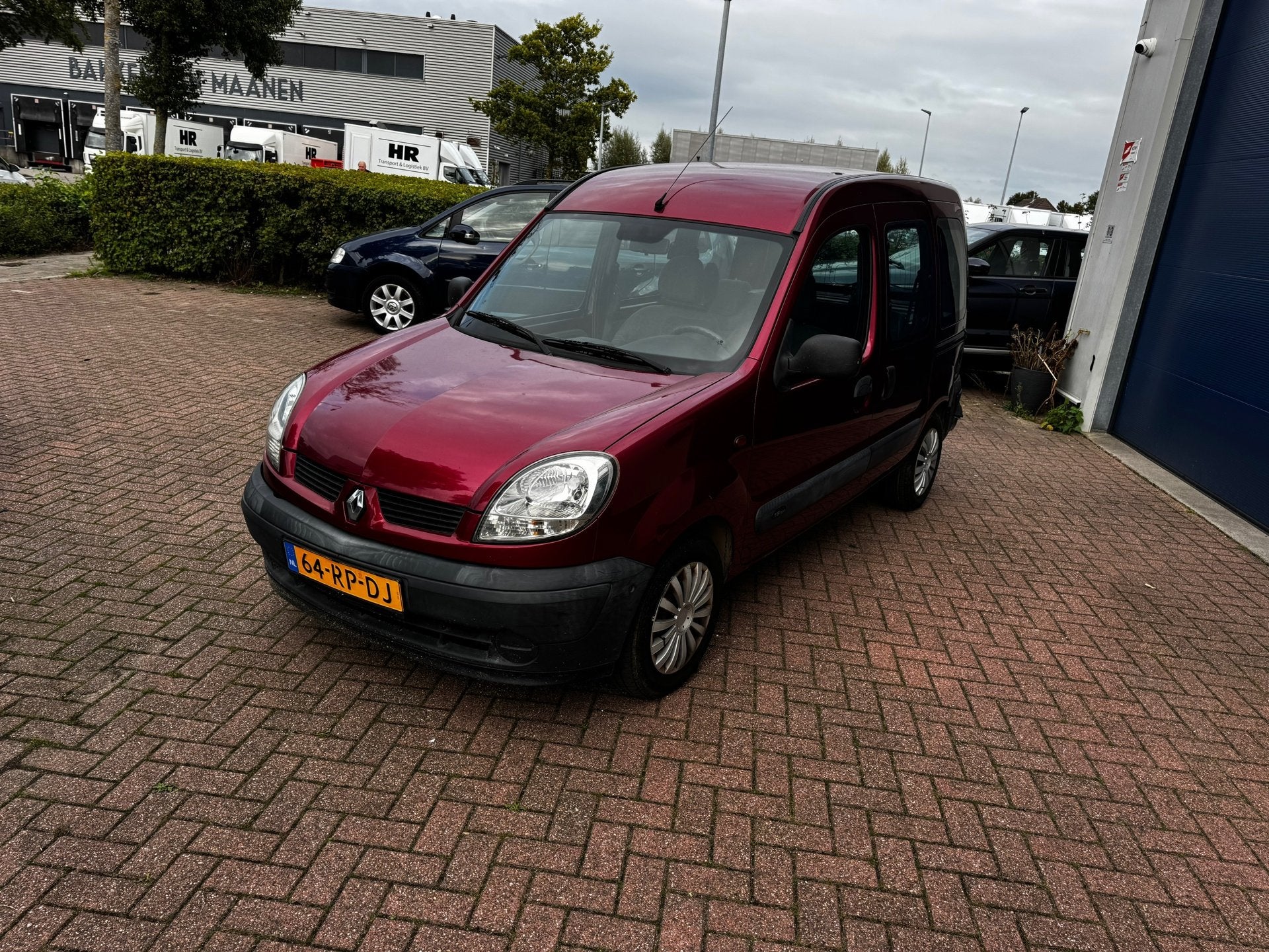 Renault Kangoo 1.6-16V Expression, Auto's, Stof, Gebruikt, 1095 kg, 49 €/maand