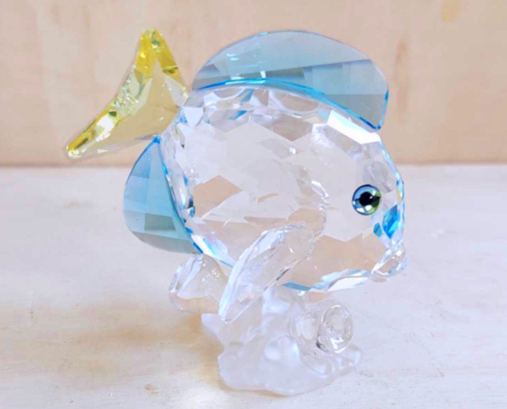Swarovski Doktersvis zeldzaam met doos, omdoos + certificaat, Ophalen of Verzenden, Zo goed als nieuw, Figuurtje