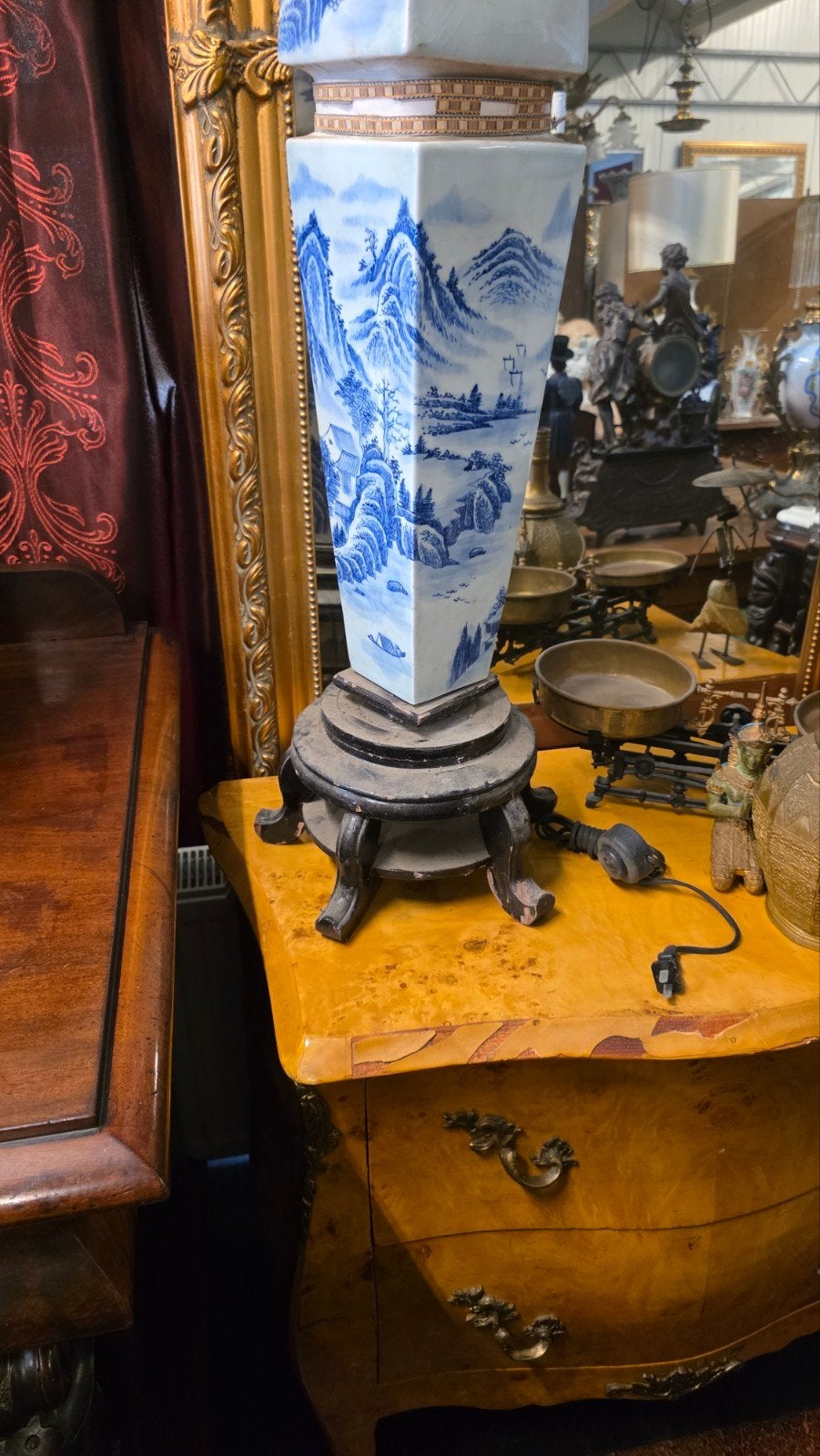 zeer grote antieke Chinese porseleinen lamp, Ophalen