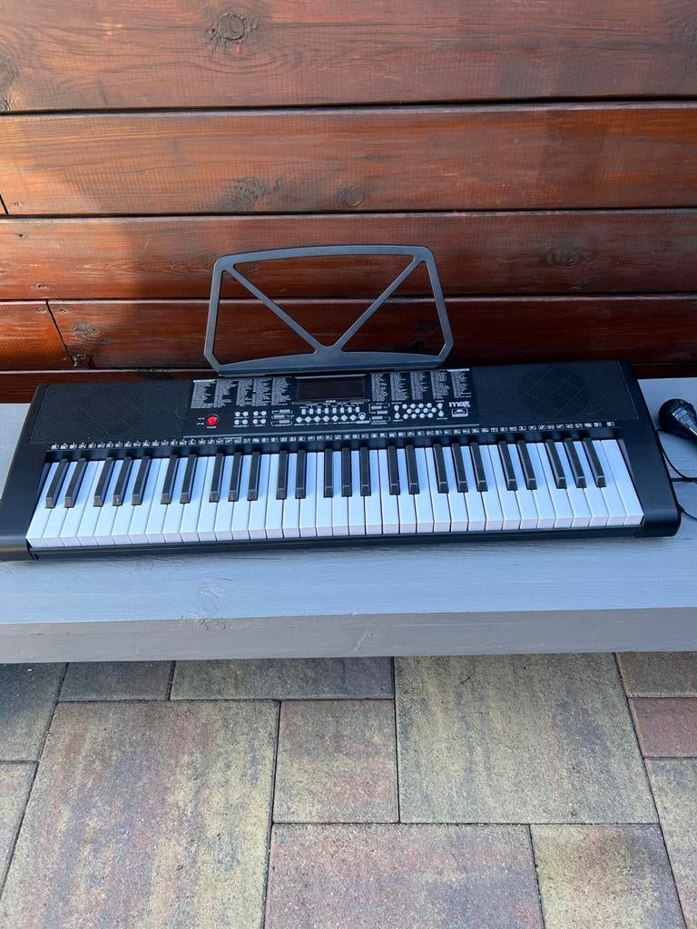 Keyboard te koop, Muziek en Instrumenten, Keyboards, Ophalen, Zo goed als nieuw, 61 toetsen, Overige merken