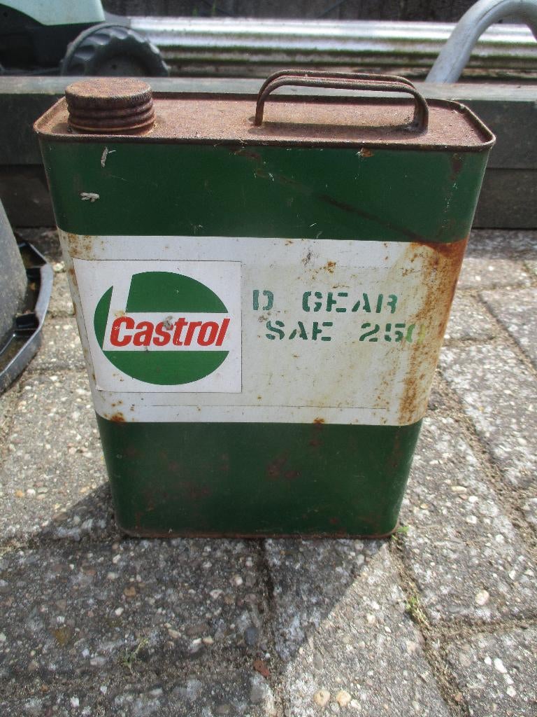 1 blik CASTROL(gevuld), Verzamelen, Blikken, Ophalen, Gebruikt, Koek(jes)