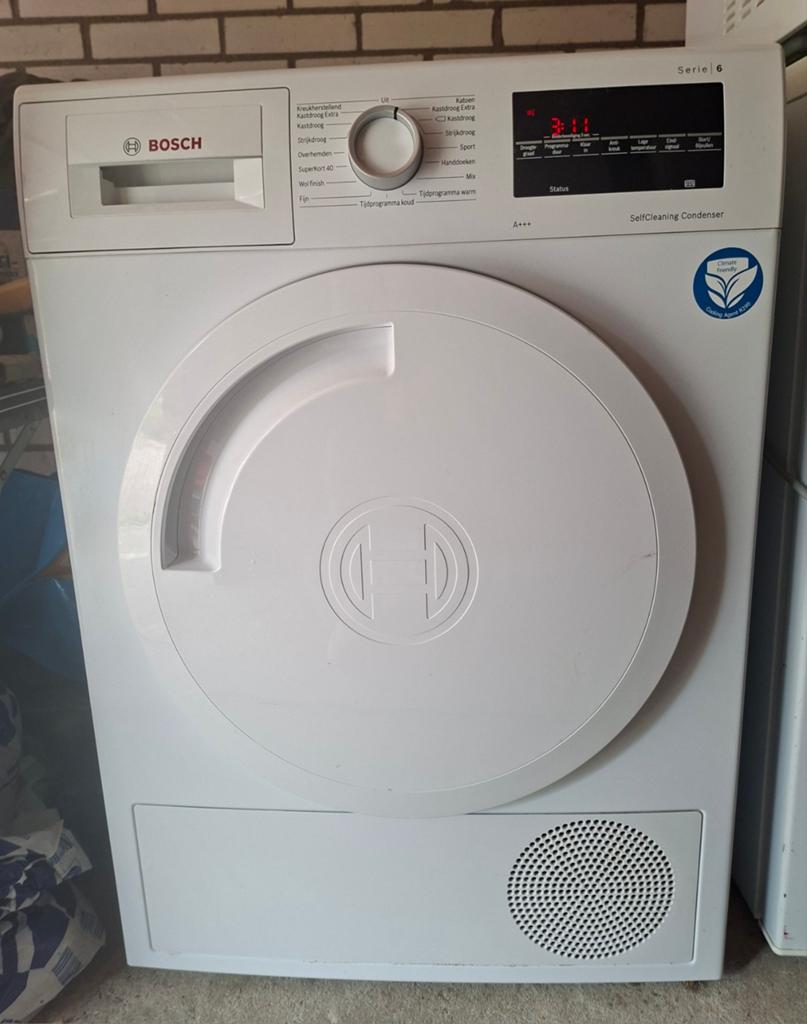 Bosch Serie 6 Warmtepompdroger, Witgoed en Apparatuur, Wasdrogers, 6 tot 8 kg, Ophalen, Condens, Minder dan 85 cm