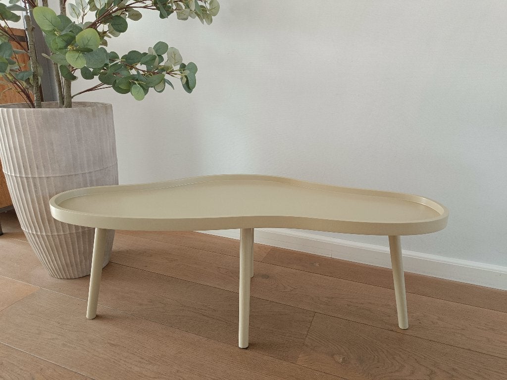 Nieuw en ongebruikte organische bijzet tafel olijf kleur, Ophalen, Nieuw, Scandinavisch, 75 cm of meer