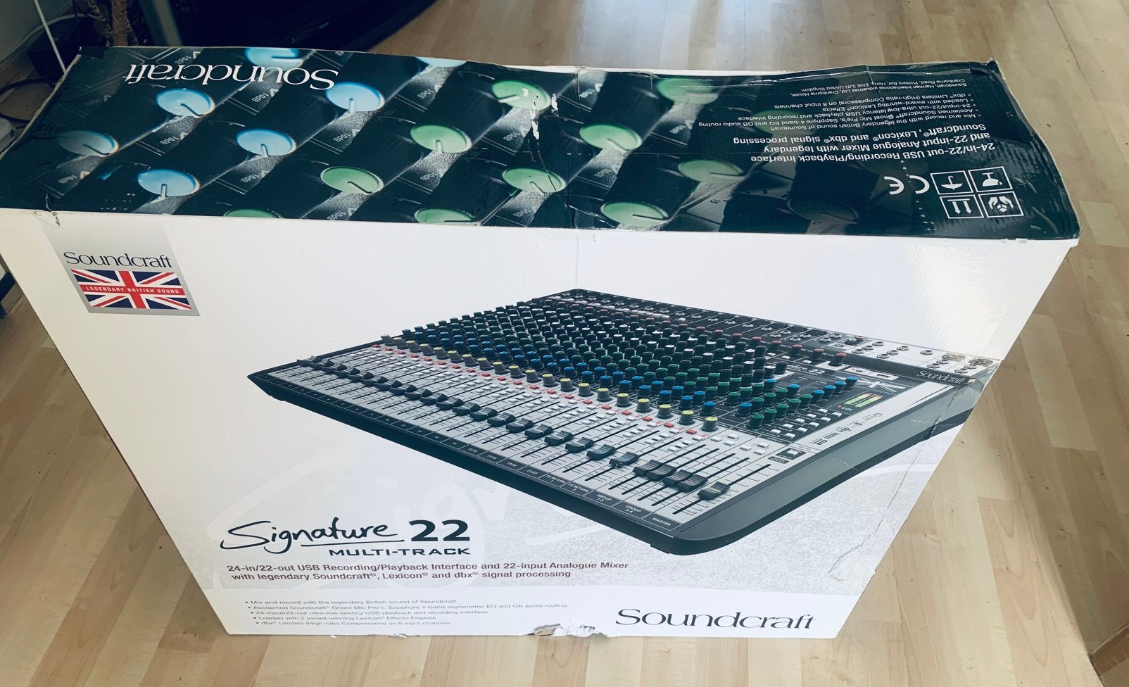 Soundcraft Signature 22 MTK - Nieuw in Doos! complete, Ophalen, Zo goed als nieuw, 20 kanalen of meer