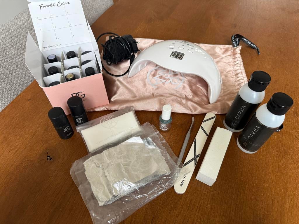 Gel lak - Rubber base starter set (Carma cosmetics), Ophalen of Verzenden, Gebruikt, Wit, Handen en Nagels