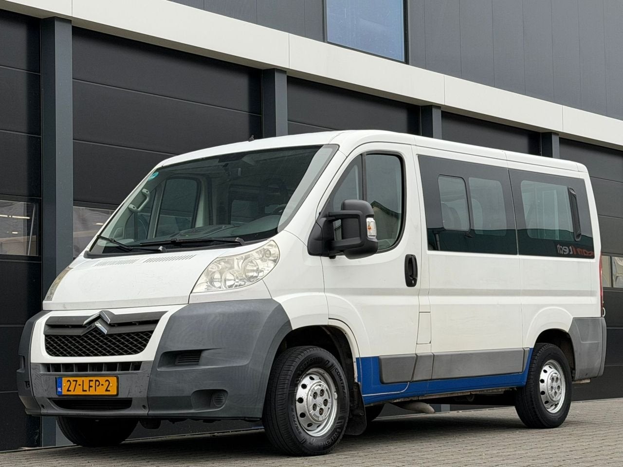 Citroën Jumper 2.2 HDI Airco 8-PERS (bj 2010), Auto's, Citroën, Jumper, Overige carrosserieën, Wit, 226 €/maand