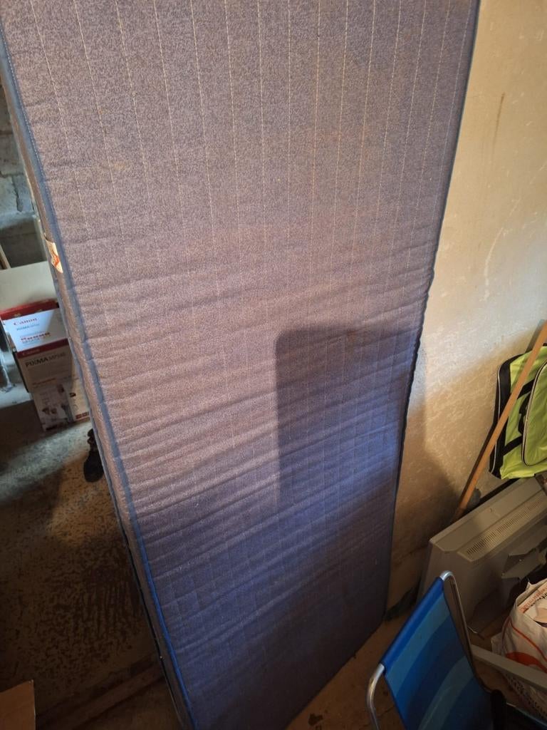 Opklapbaar logeerbed met matras, Ophalen