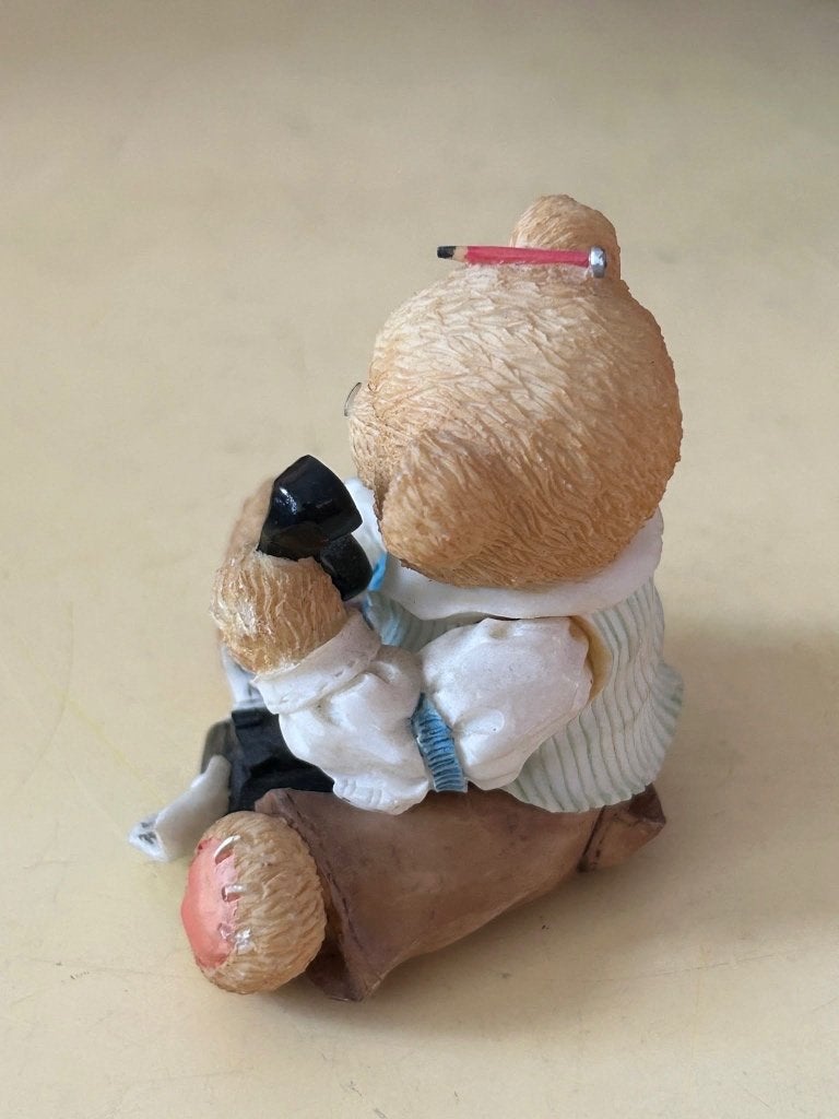 Cherished Teddies beeldje R. Harrison Hartford CT102 1996, Info@enesco.com, Enesco Corporation, Ophalen of Verzenden, Cherished Teddies