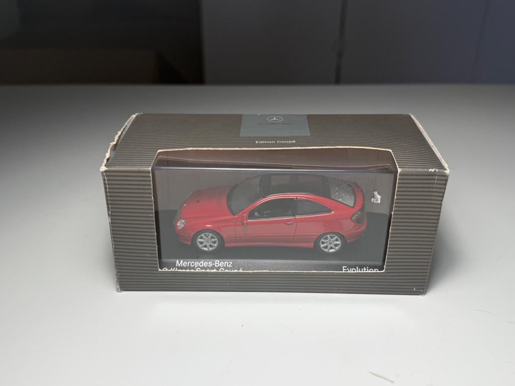 MiniChamps - Mercedes-Benz C-Klasse Sport Coupé -Schaal 1:43, Hobby en Vrije tijd, Modelauto's | 1:43, Verzenden, Nieuw, Auto