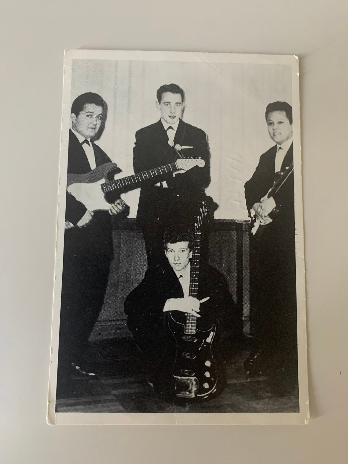 Foto briefkaart formaat FLYING ROCKERS - sixties, Ophalen of Verzenden, Zo goed als nieuw, Foto of Kaart
