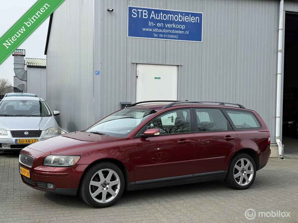 Volvo V50 2.4 Summum, 5 cilinder, Nieuwe apk, Auto's, Volvo, Stoelverwarming, Gebruikt, 700 kg, 1500 kg