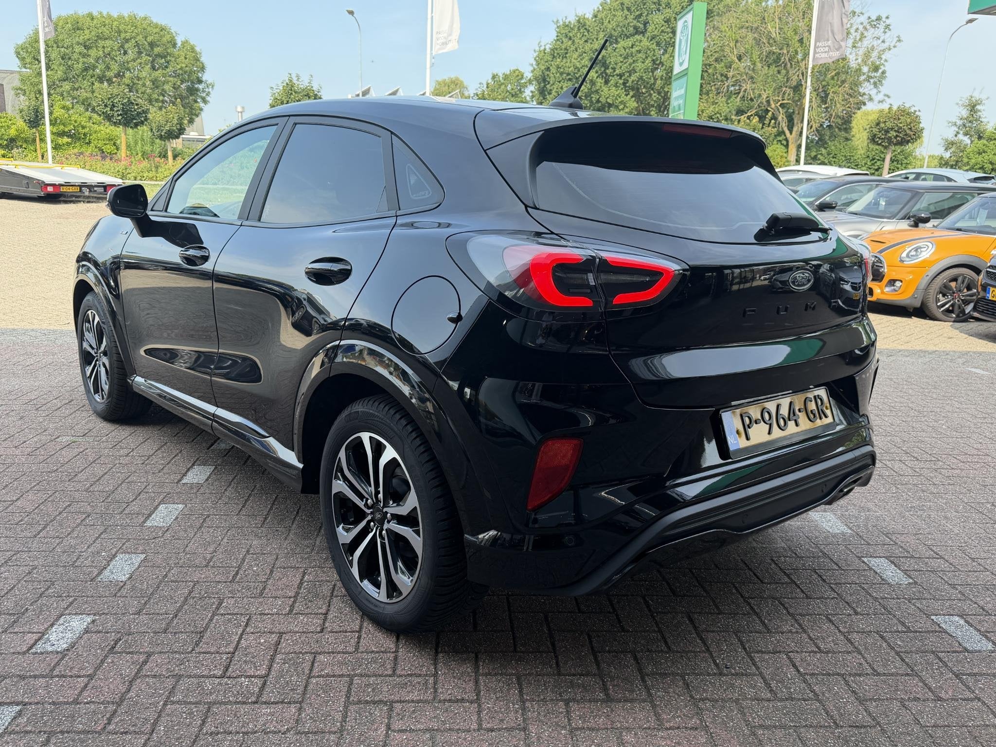 Ford Puma 1.0 EcoBoost Hybrid ST-Line X First Edition CRUISE, Voorwielaandrijving, 125 pk, Euro 6, Leder en Stof