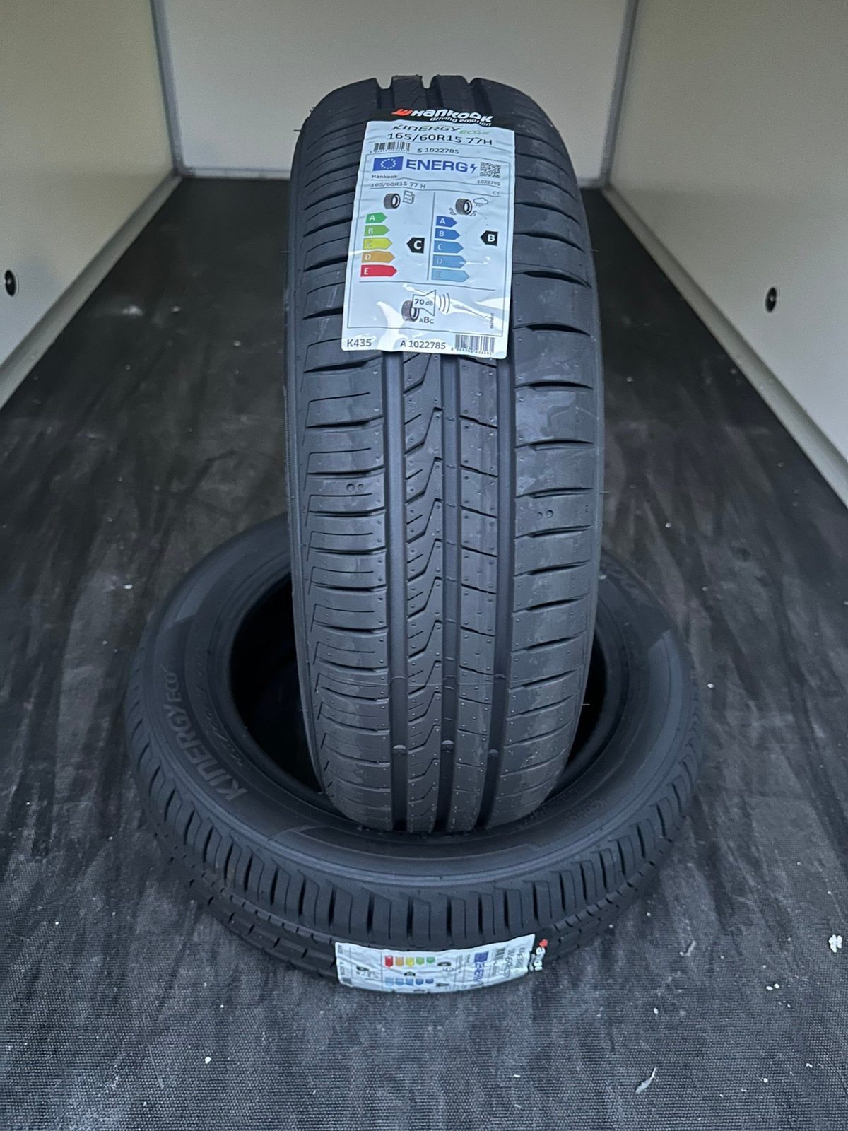2x nieuwe Hankook kinergy eco 165 60 15, Auto-onderdelen, Ophalen, 15 inch, Nieuw, Band(en)
