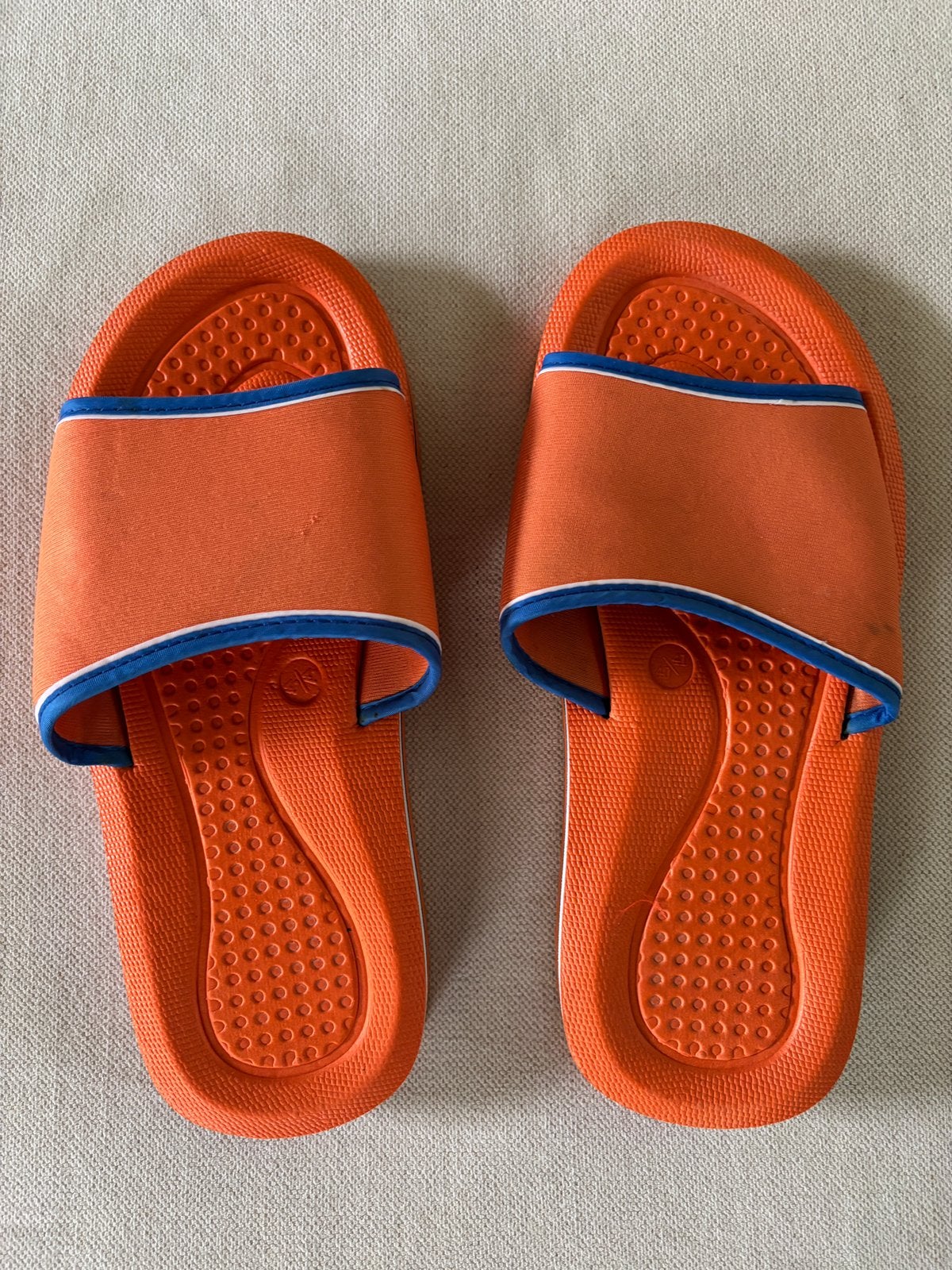 Oranje badslippers mt 40/41, Ophalen of Verzenden, Zo goed als nieuw, Oranje, Overige typen