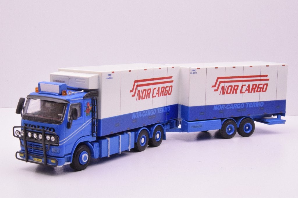 Volvo FH 12  ''  Norcargo Thermo  '' Lion car / Joal  code 3, Hobby en Vrije tijd, Modelauto's | 1:50, Ophalen of Verzenden, Gebruikt