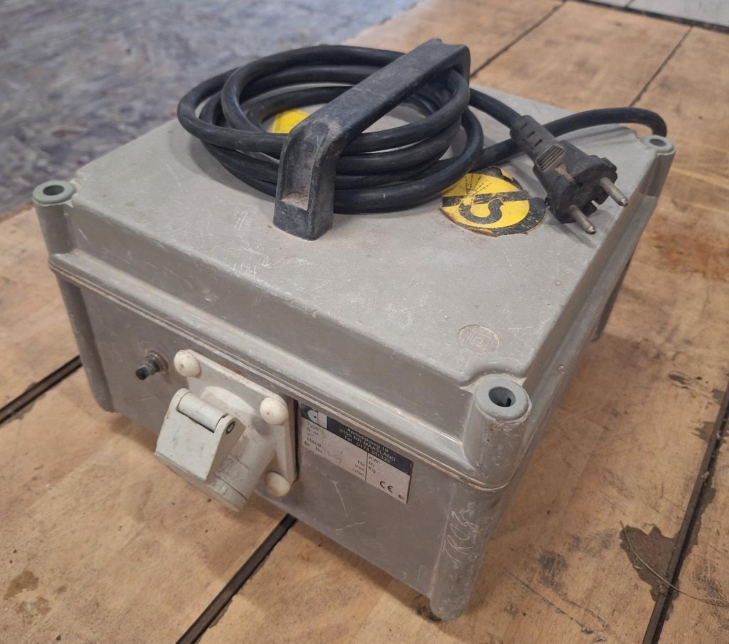 Transformator (Trafo) 1, Hobby en Vrije tijd, Ophalen, Gebruikt