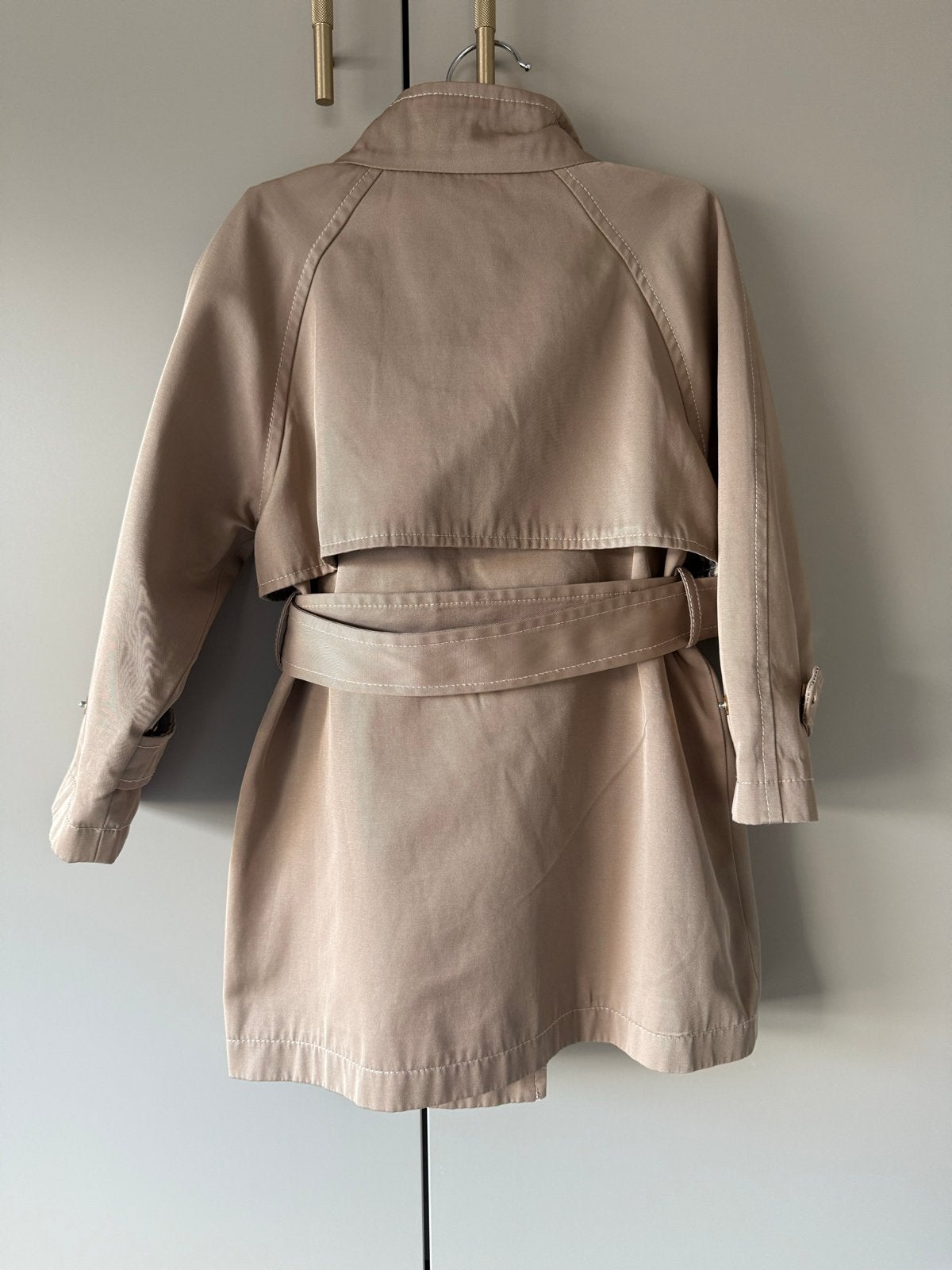 Burberry Trenchcoat voor kinderen - Zo goed als nieuw, Kinderen en Baby's, Ophalen of Verzenden, Zo goed als nieuw, Jongen of Meisje