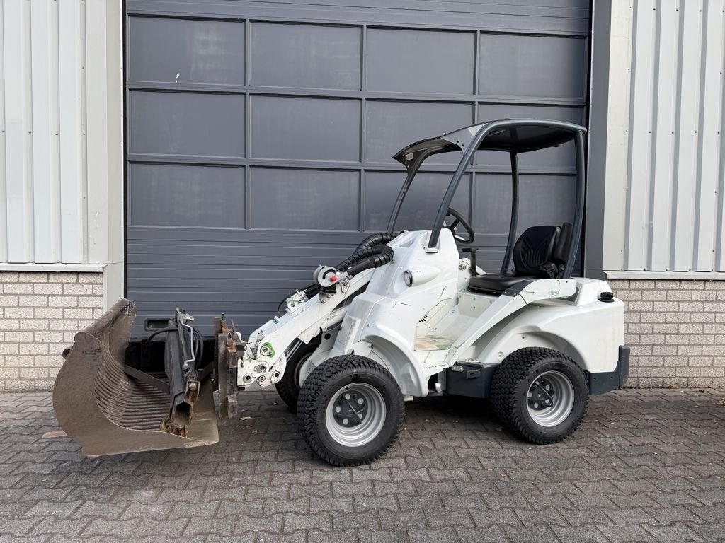 Avant 523 gebruikte loader | mini shovel, Zakelijke goederen, AVANT Machinery N.V., Info@avantmachinery.be, Tiensesteenweg 240
3800  SINT-TRUIDEN, BE