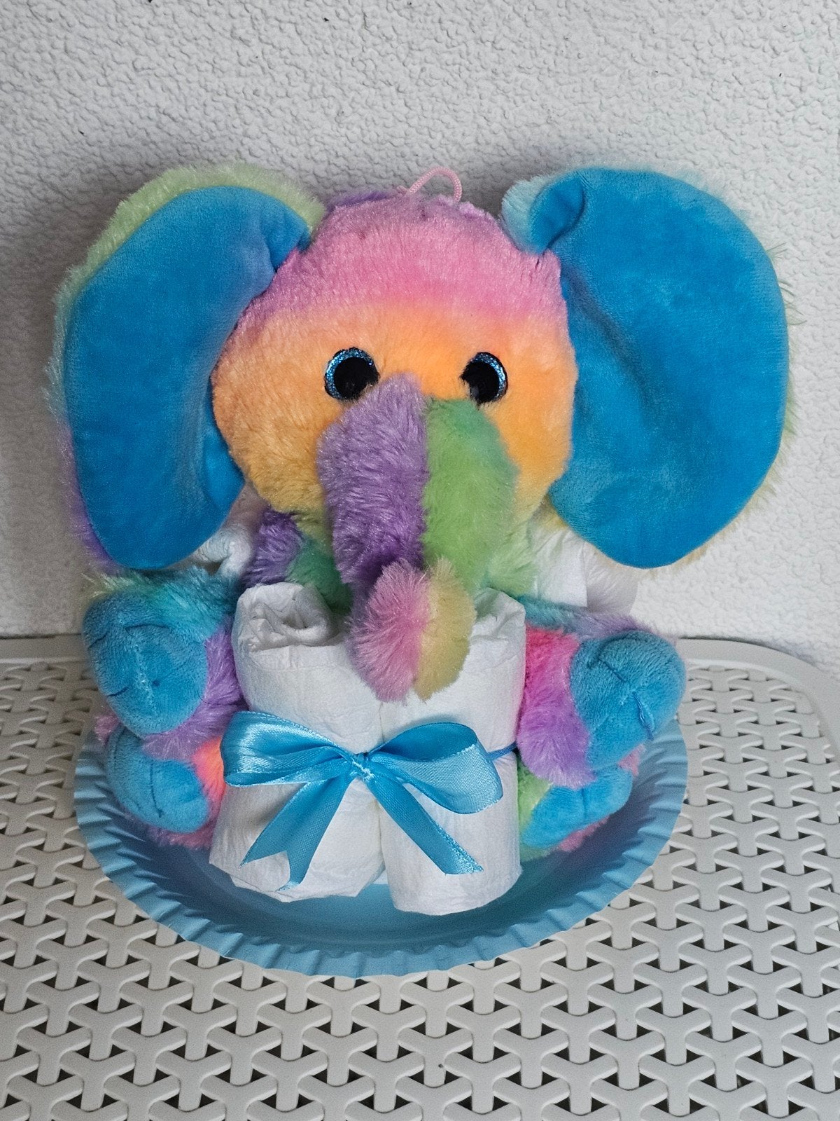 Luiertaart olifant babyshower gender reveal zwangerschap.

O, Kinderen en Baby's, Ophalen of Verzenden, Nieuw