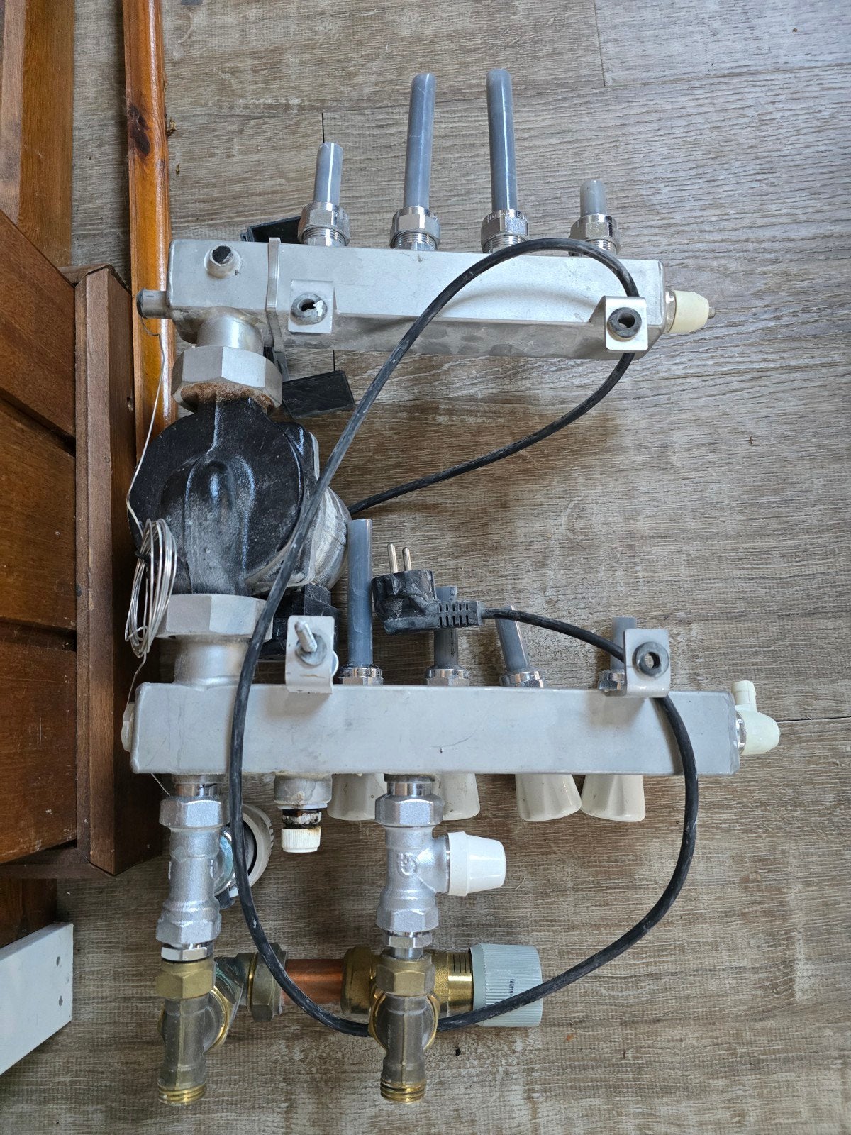 vloerverwarmingsverdeler, Doe-het-zelf en Verbouw, Ophalen of Verzenden