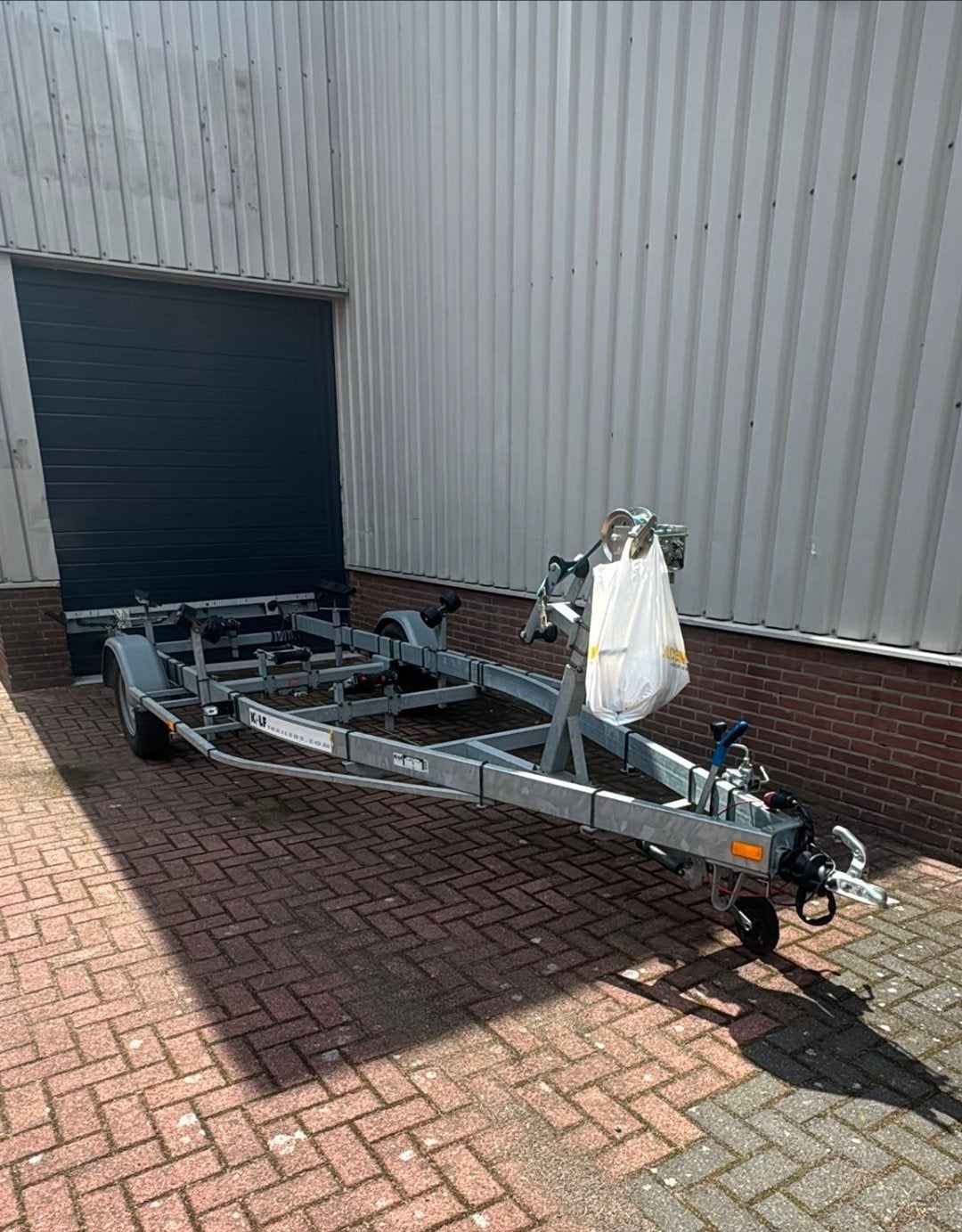 Kalf trailer met een 1500KG as en kenteken  !!!, 6 tot 9 meter, Overige typen, Ophalen of Verzenden, Zo goed als nieuw