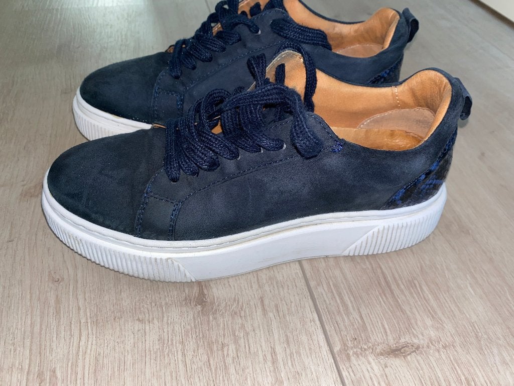 Cycleur de Luxe Donkerblauwe sneakers, maat 38, Kleding | Dames, Schoenen, Blauw, Ophalen of Verzenden, Sneakers of Gympen, Zo goed als nieuw