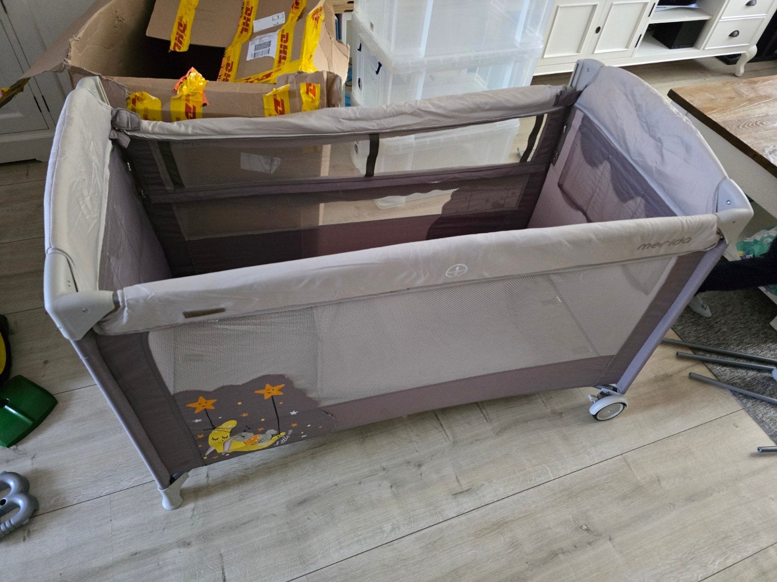 Campingbed Chipolino + matras Airflow Pro, Ophalen, Zo goed als nieuw, Minder dan 140 cm, Matras