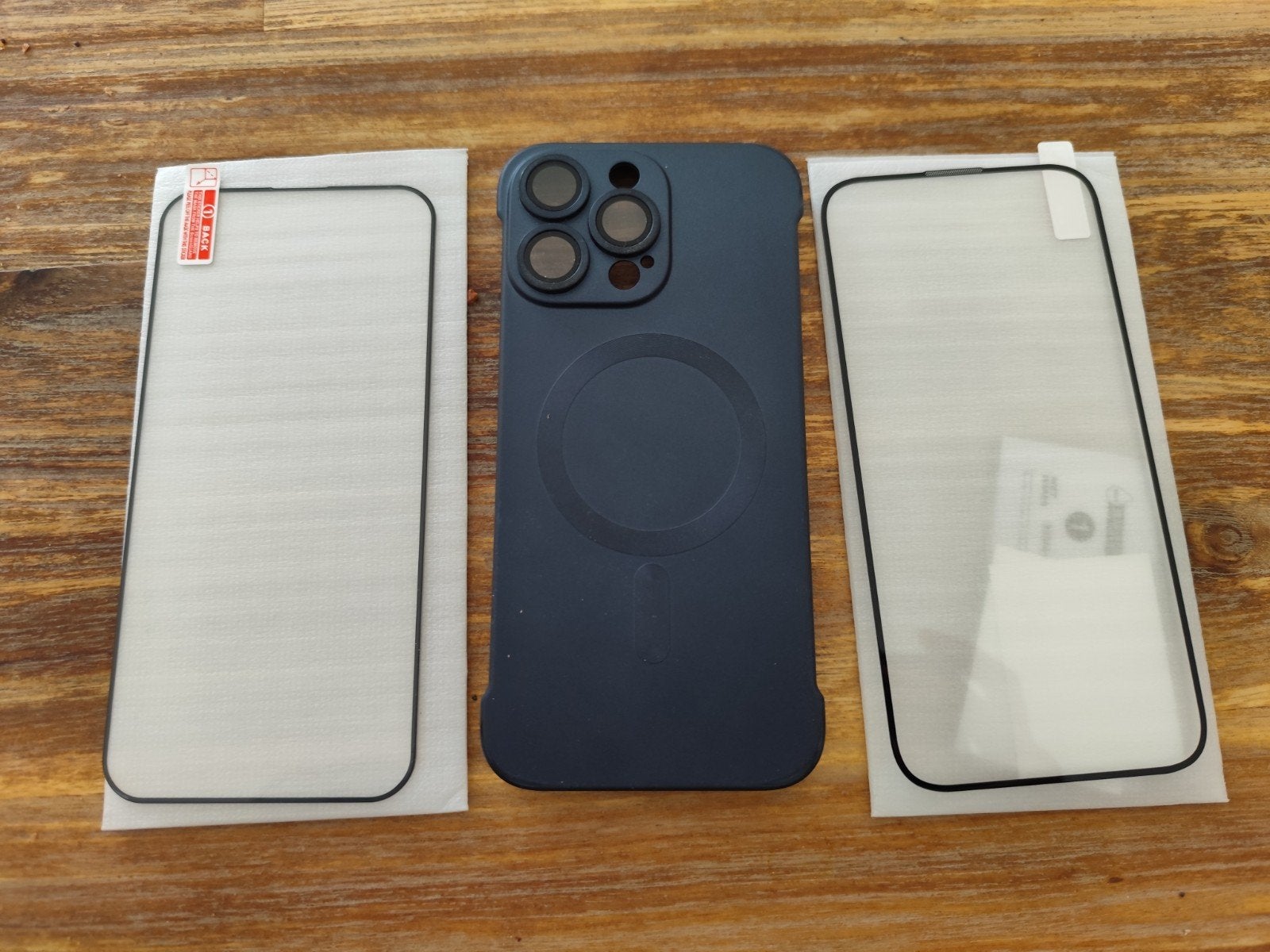 iPhone 14 pro Max hoesje en 2 screenprotectors, Ophalen, Zo goed als nieuw, Apple, IPhone 14 Pro Max